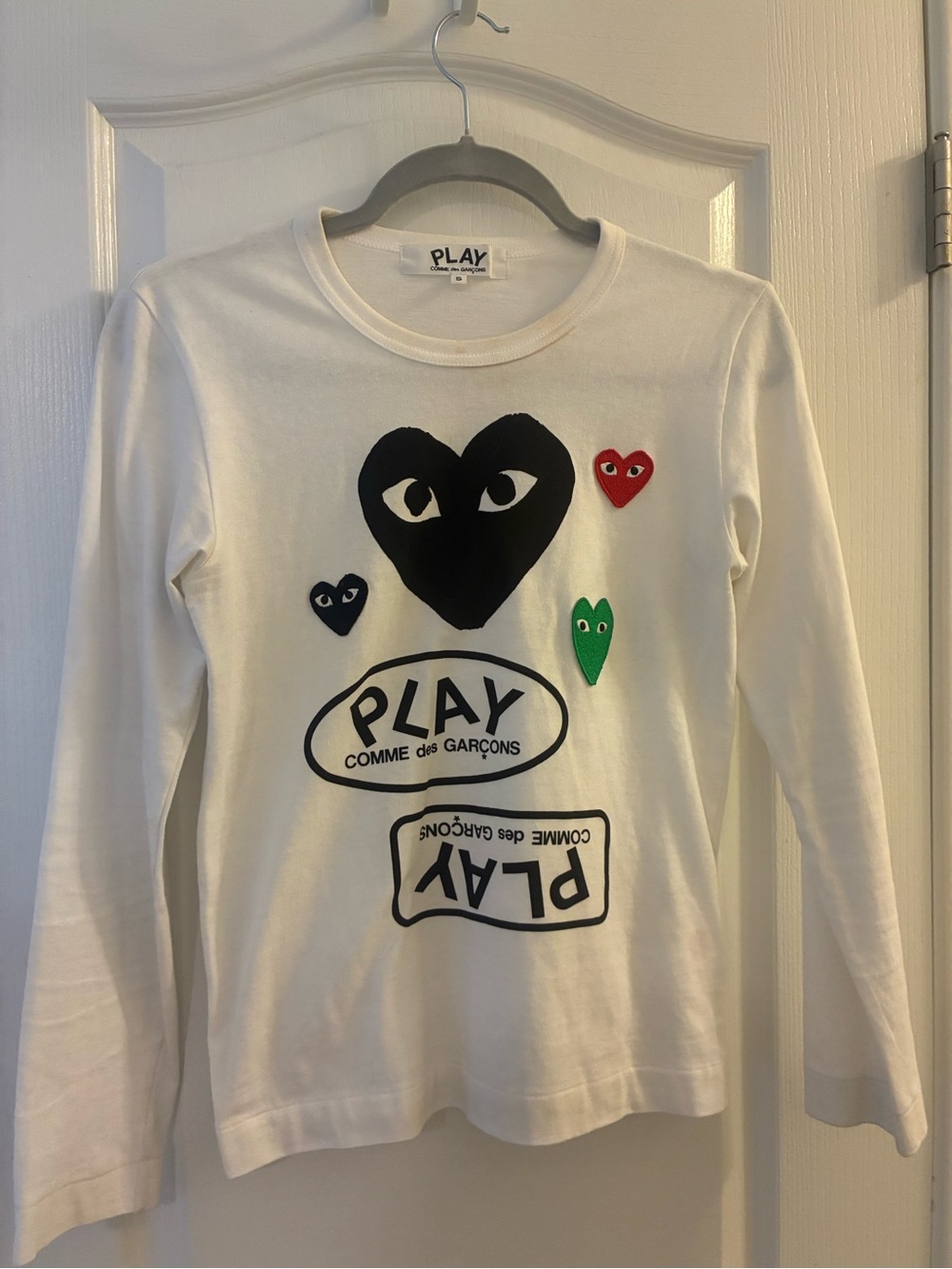 Comme des Garcons PLAY White Long-Sleeve Heart Logo Tee